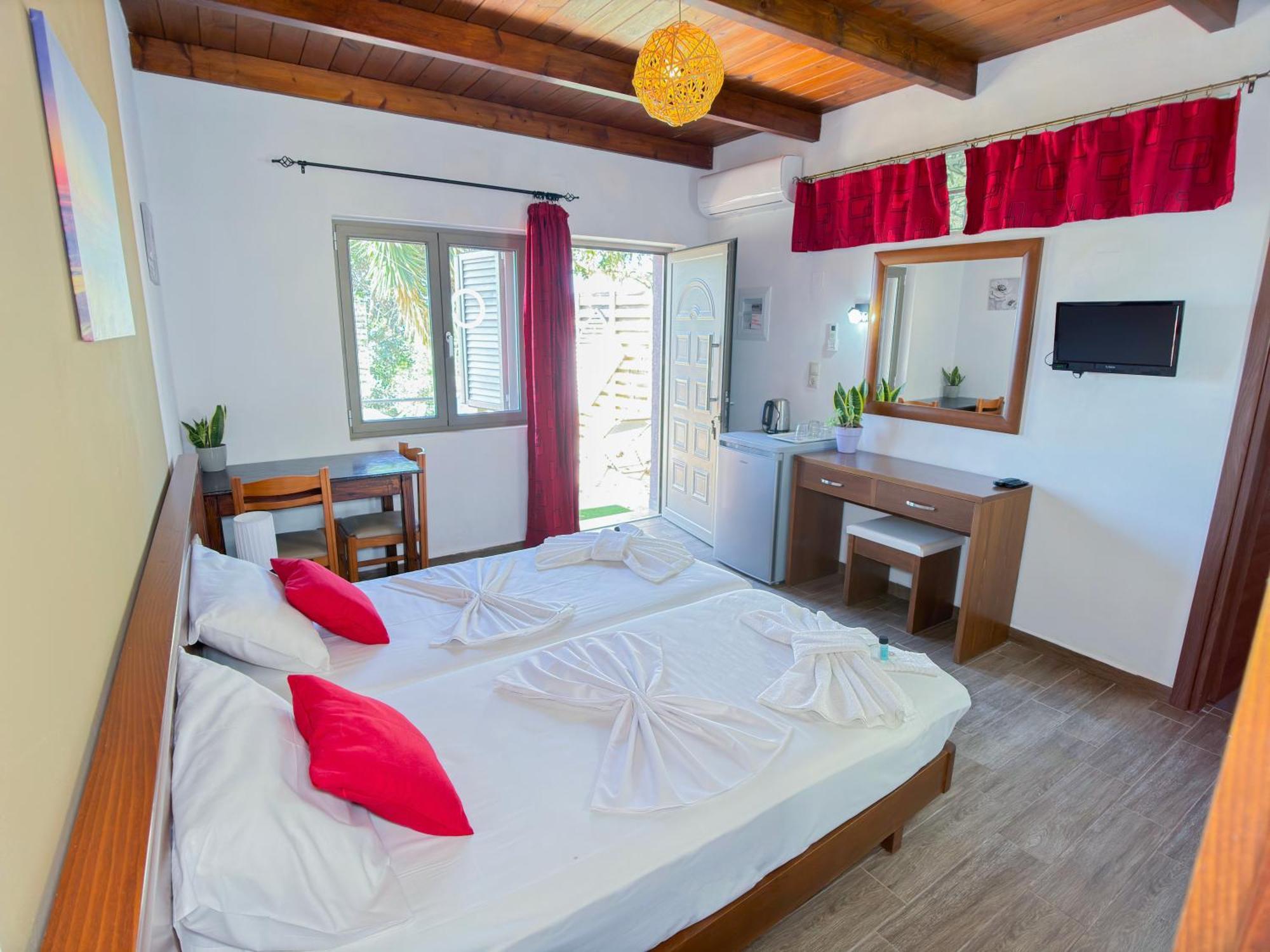 Beautiful Life Rooms With Sea View - Next To Elafonisi Beach Buitenkant foto