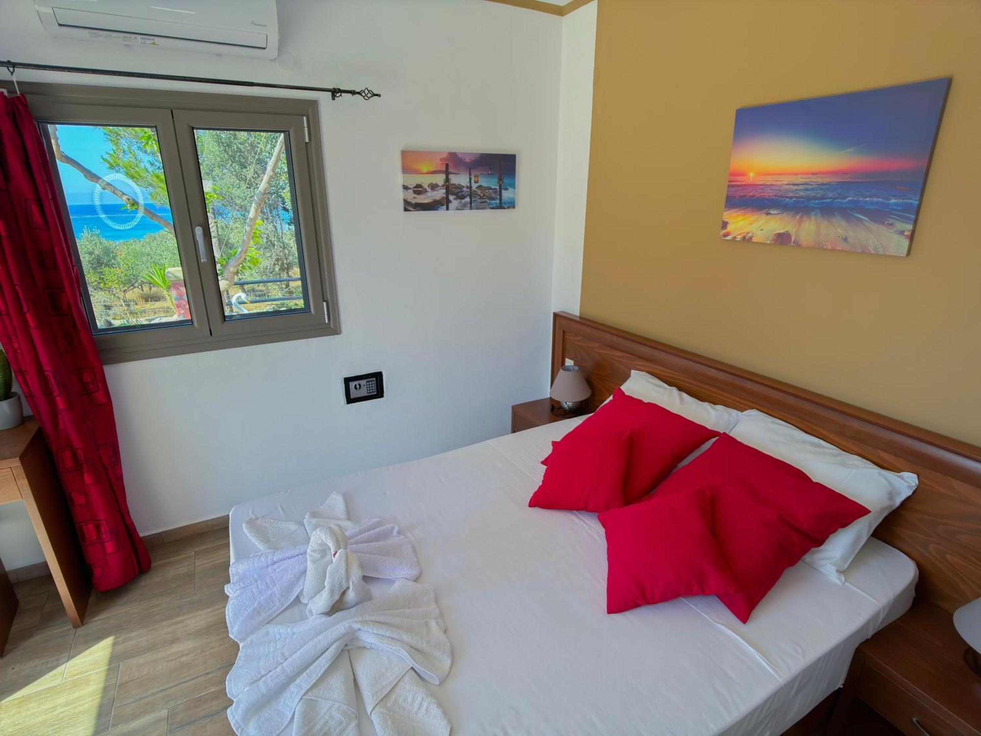 Beautiful Life Rooms With Sea View - Next To Elafonisi Beach Buitenkant foto